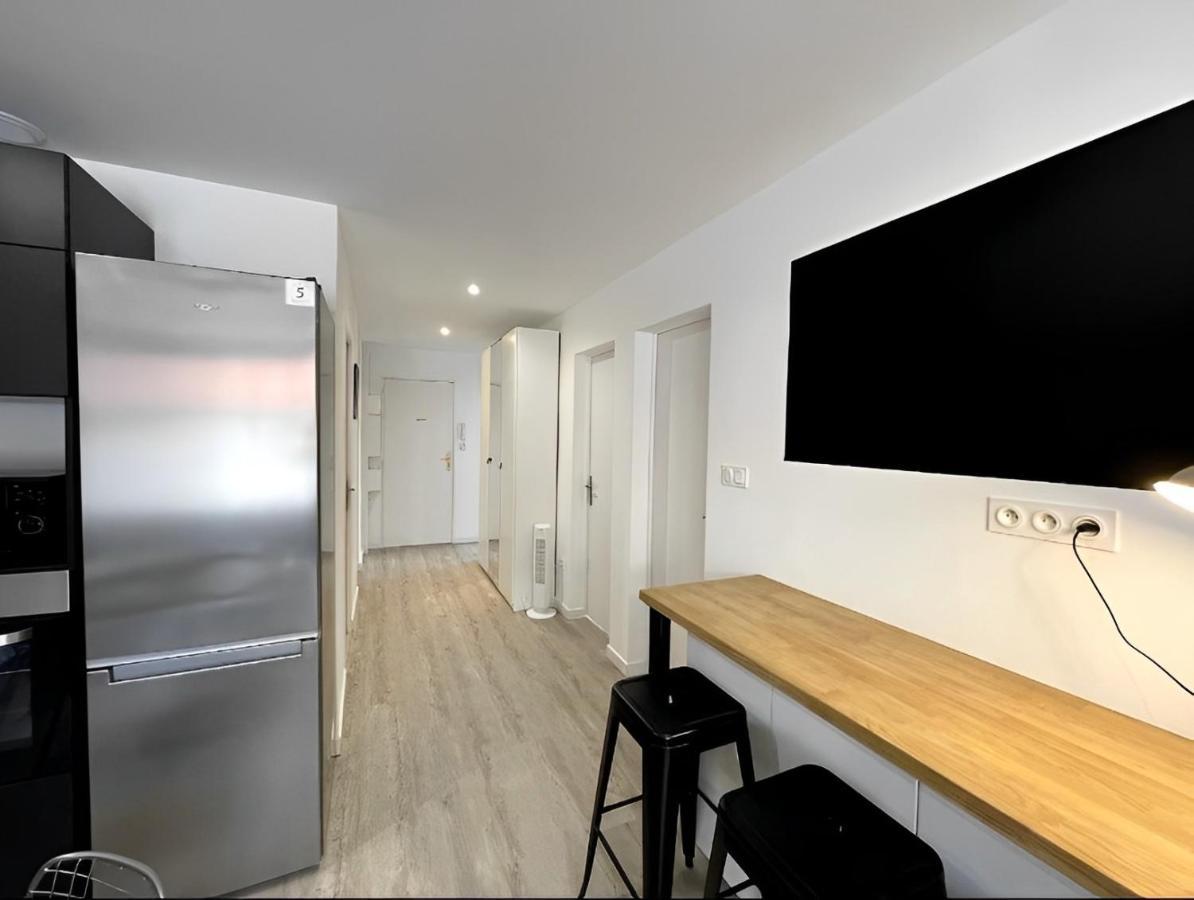 Le Contemporain Apartment Nîmes Exterior foto